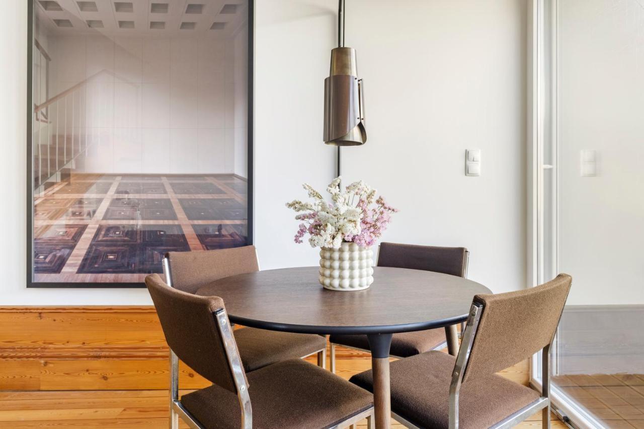 Design Poveiros Duplex Apartment Porto Luaran gambar
