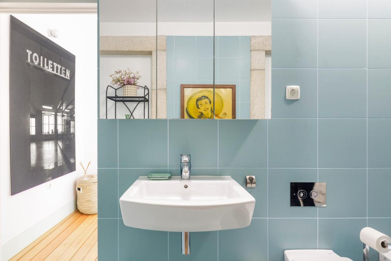 Design Poveiros Duplex Apartment Porto Luaran gambar